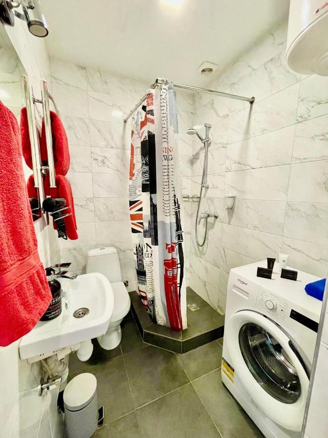 Apartment Studio London 2 Irpin Ngoại thất bức ảnh