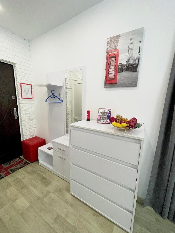 Apartment Studio London 2 Irpin Ngoại thất bức ảnh