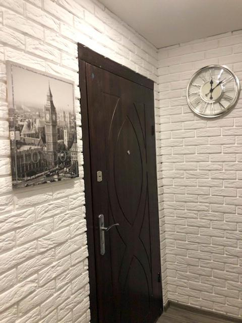 Apartment Studio London 2 Irpin Ngoại thất bức ảnh